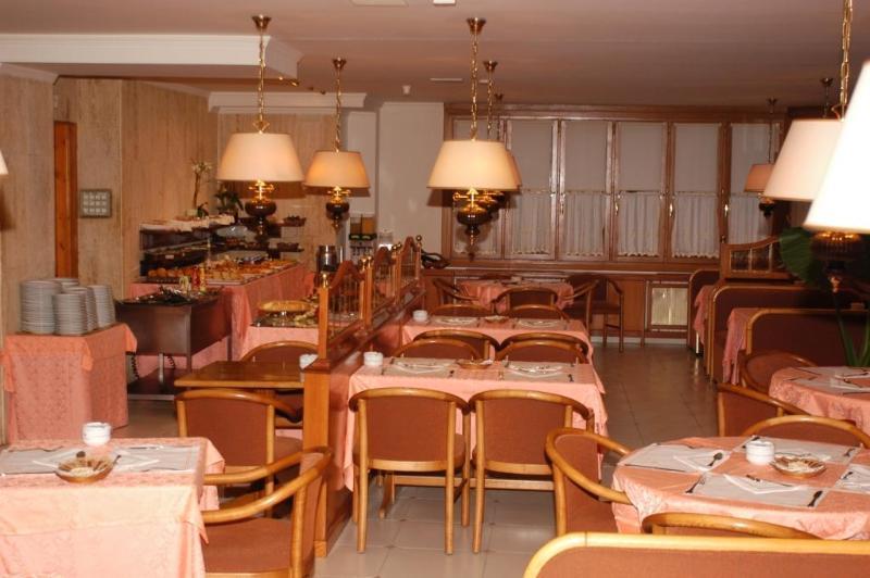 Hotel Petit Lacreu Salardú Zewnętrze zdjęcie